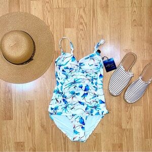 🆕#6~Nip Tuck White Floral tankini two-piece set Size~US4